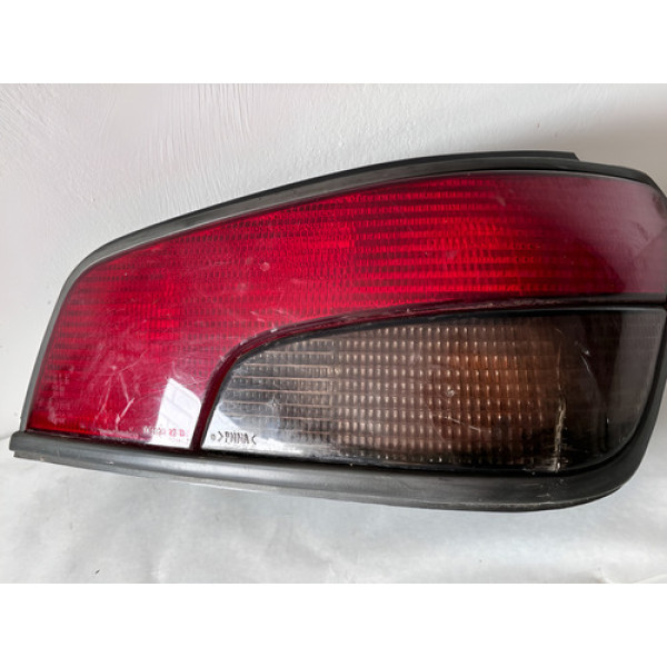 Lanterna Valeo Com Placa - Peugeot 405 Lado Direito 96 À 98 Lanterna Valeo Com Placa - Peugeot 405 Lado Direito 96 À 98