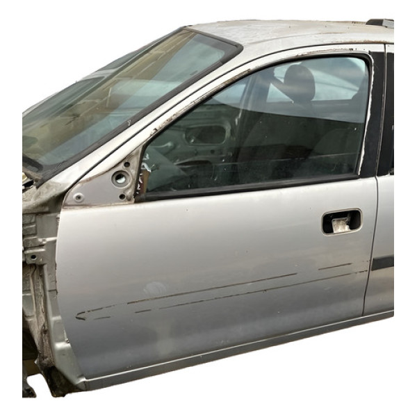 Porta Dianteira Corsa 2004 À 2011 Prateado Porta Dianteira Corsa 2004 À 2011 Prateado