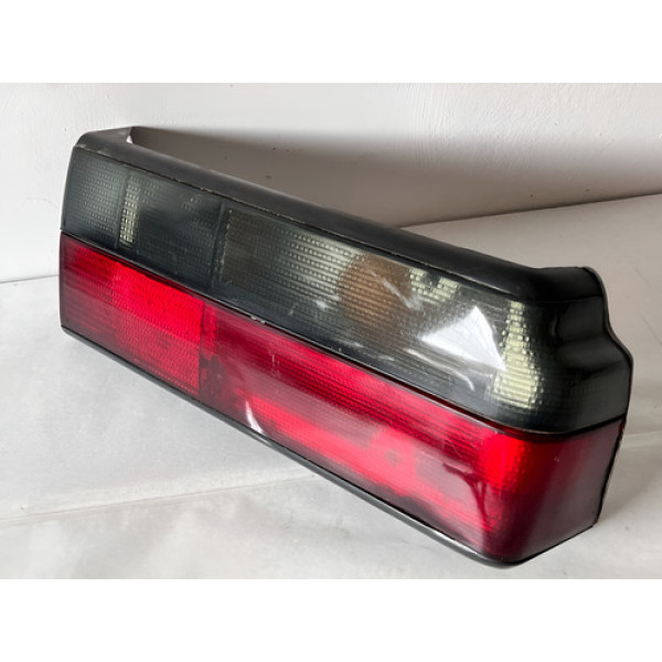 Lanterna Voyage Fume - Lado Direito 1990 1996 Lanterna Voyage Fume - Lado Direito 1990 1996